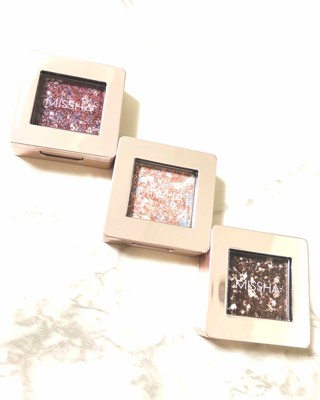 グリッタープリズム シャドウ/MISSHA/グリッターを使ったクチコミ（2枚目）