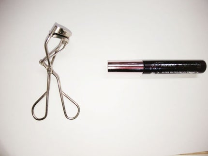 シャドーカスタマイズ/MAJOLICA MAJORCA/単色アイシャドウを使ったクチコミ(4枚目)