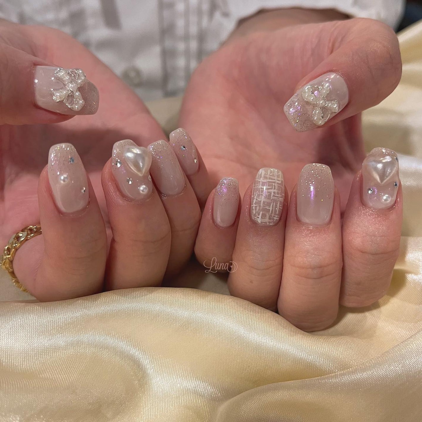 Iuna. Mizuki on LIPS 「.スペシャルプラン🤍✨#nail#nailstagram#ge..」(2枚目)