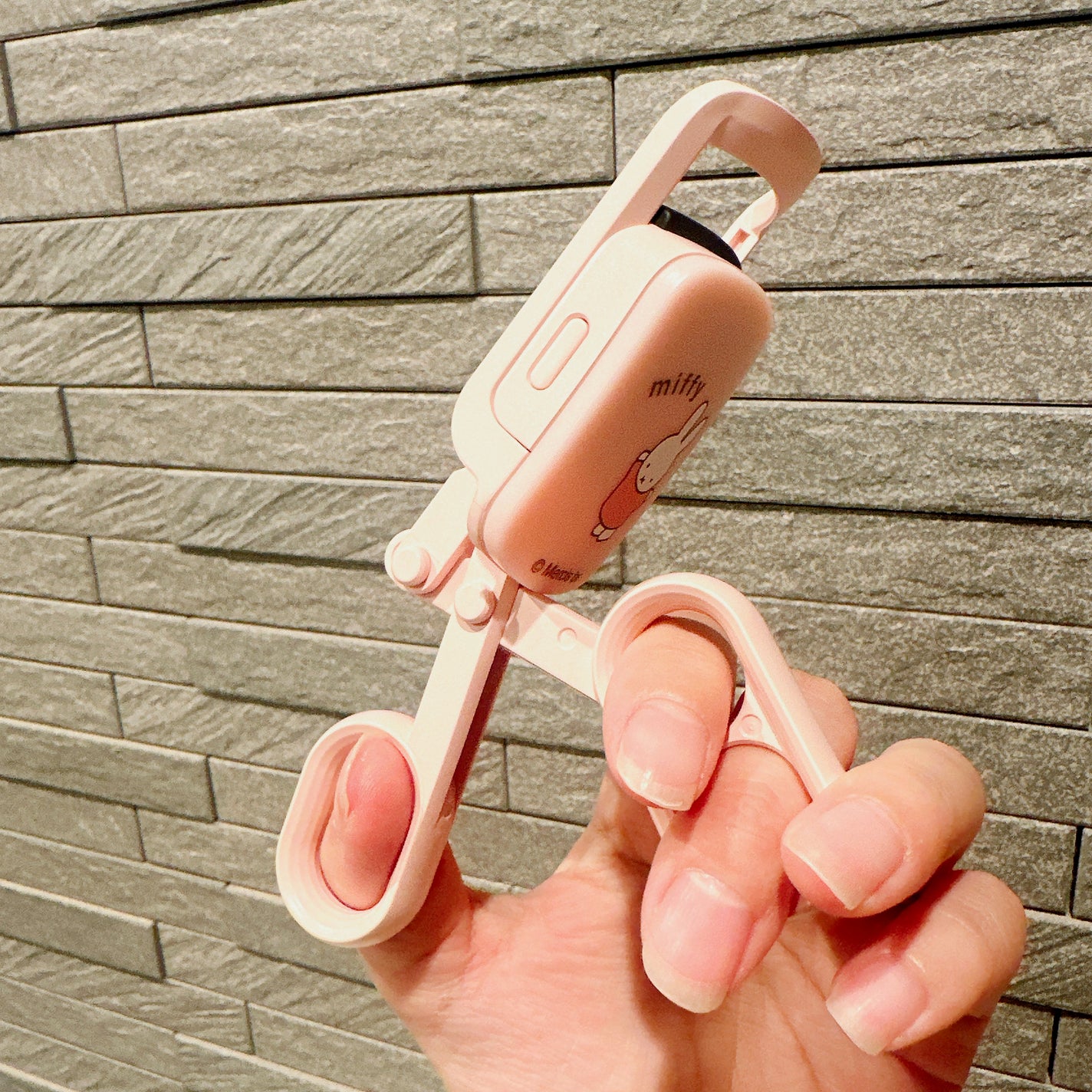 はさんであがるヒートカーラー/SHOBIDO/ホットビューラーを使ったクチコミ(4枚目)