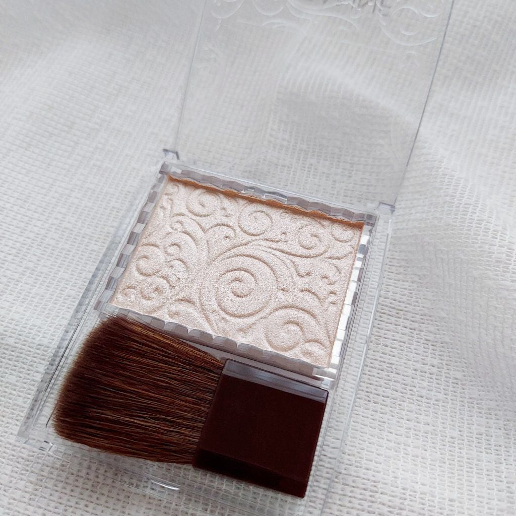 パールグロウハイライト/CEZANNE/パウダーハイライトを使ったクチコミ(2枚目)