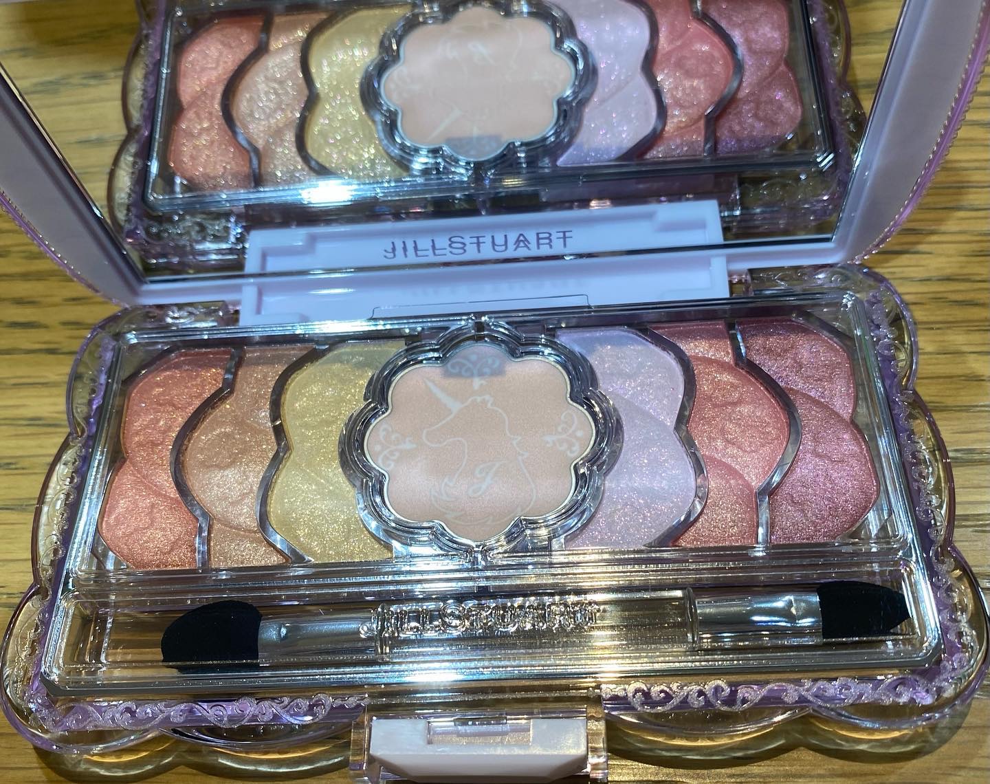 ユニコーンユートピア コレクション/JILL STUART/メイクアップキットを使ったクチコミ（3枚目）