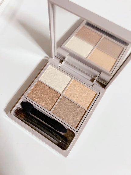 デザイニングアイカラー/rafuna/アイシャドウパレットを使ったクチコミ(4枚目)