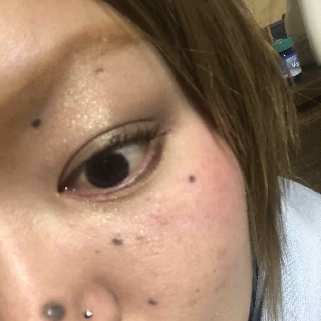 ツーカラー アイシャドウ ラメシリーズ/CEZANNE/アイシャドウパレットを使ったクチコミ（2枚目）