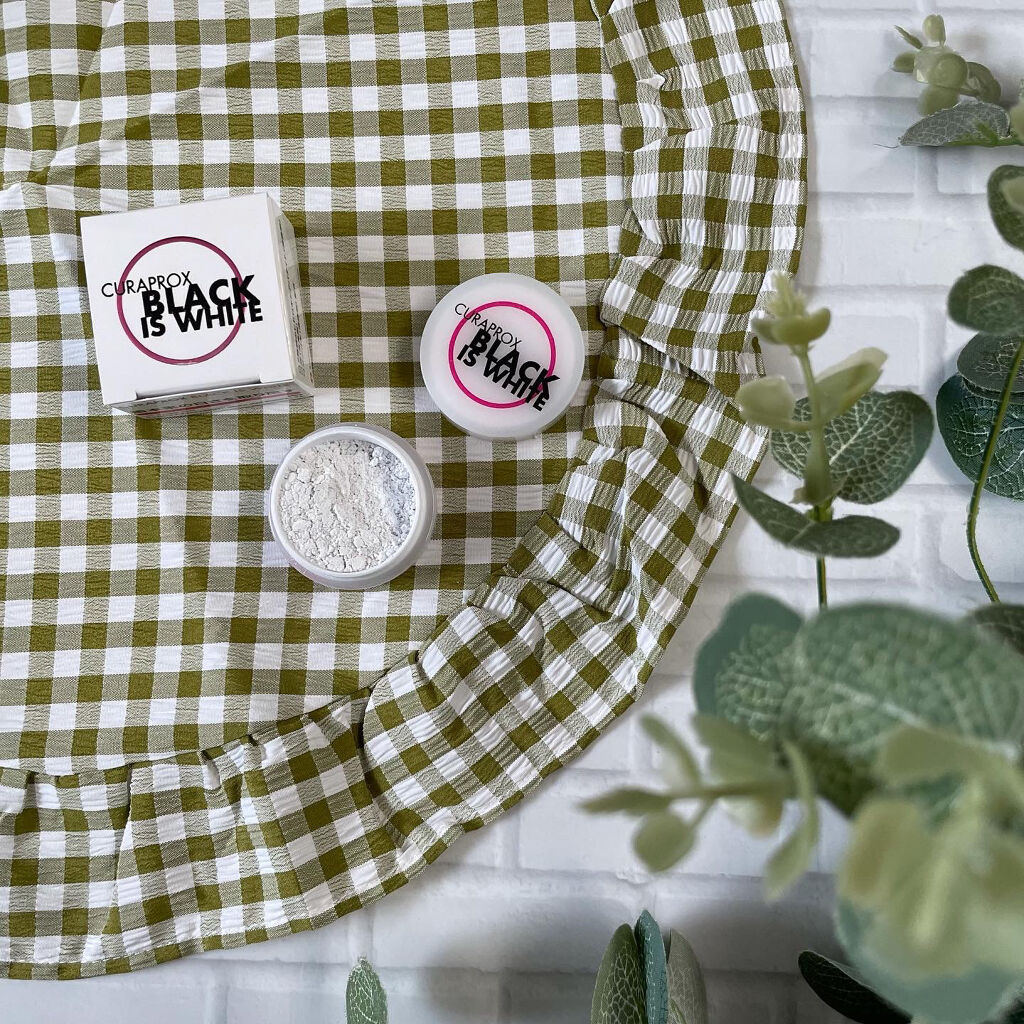 ブラックイズホワイト粉歯磨き /CURAPROX/歯磨き粉を使ったクチコミ（2枚目）