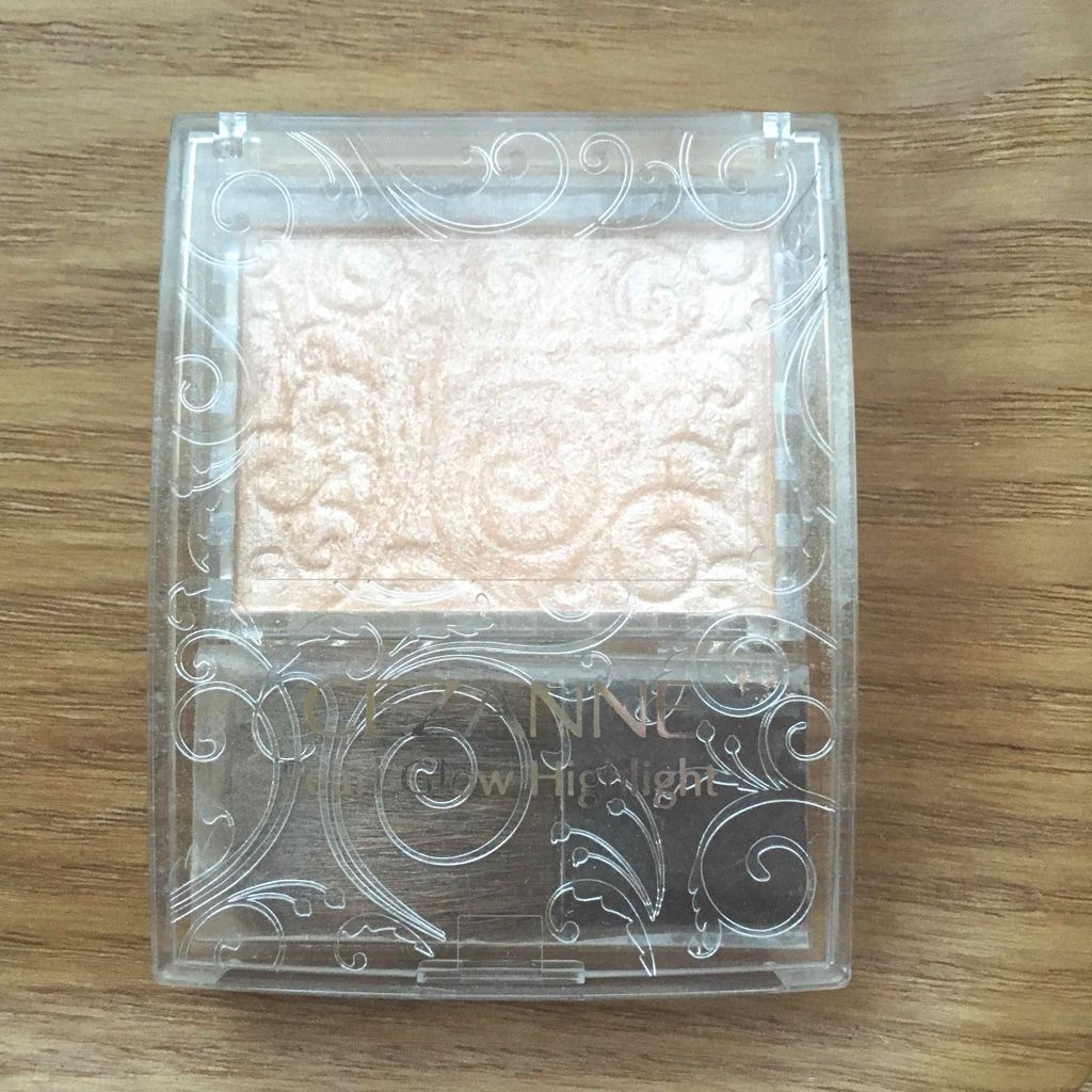 パールグロウハイライト/CEZANNE/パウダーハイライトを使ったクチコミ（1枚目）