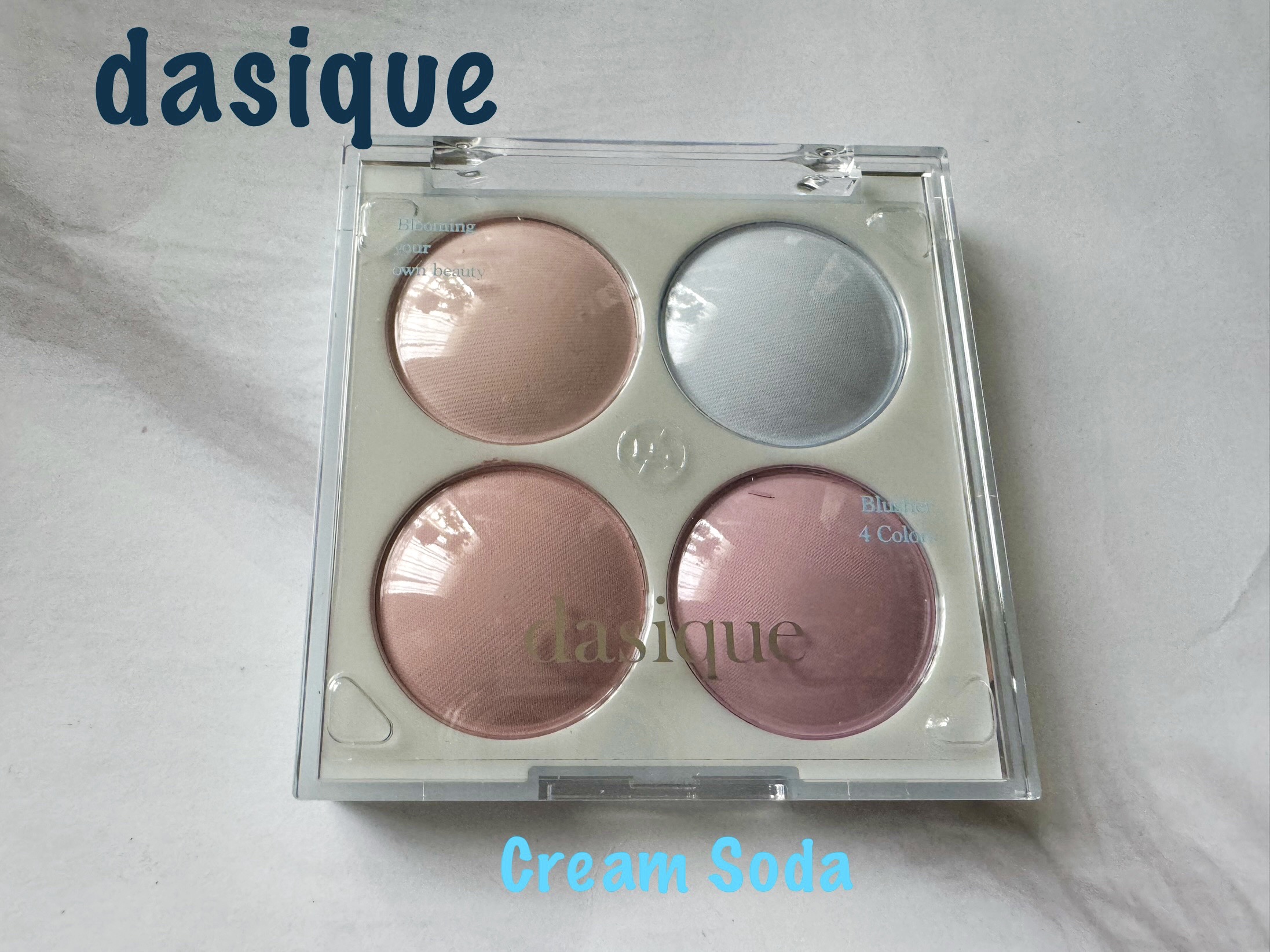 ブレンディングムードチーク/dasique/パウダーチークを使ったクチコミ（1枚目）