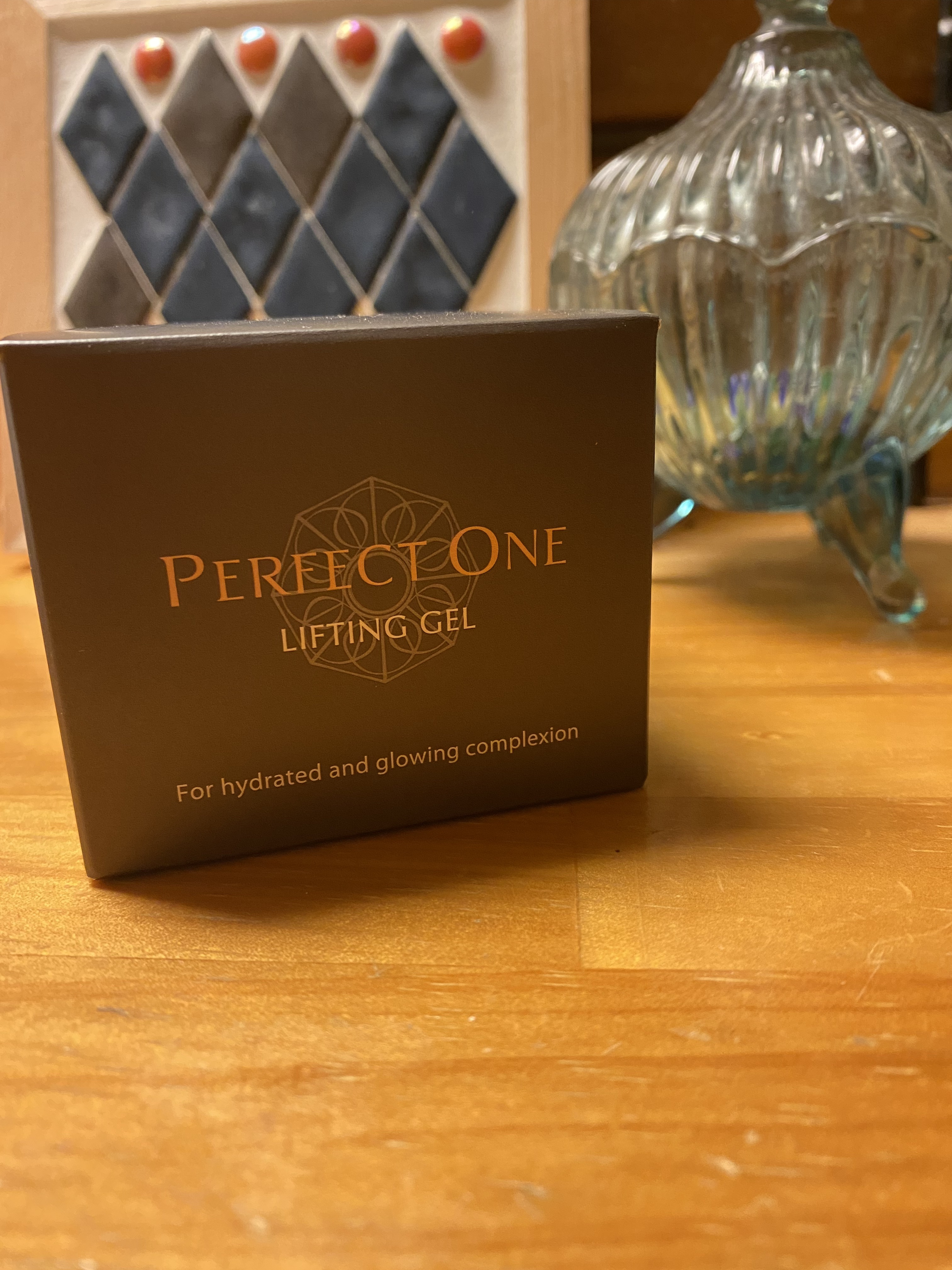 パーフェクトワン リフティングジェル/パーフェクトワン/オールインワン化粧品を使ったクチコミ（1枚目）