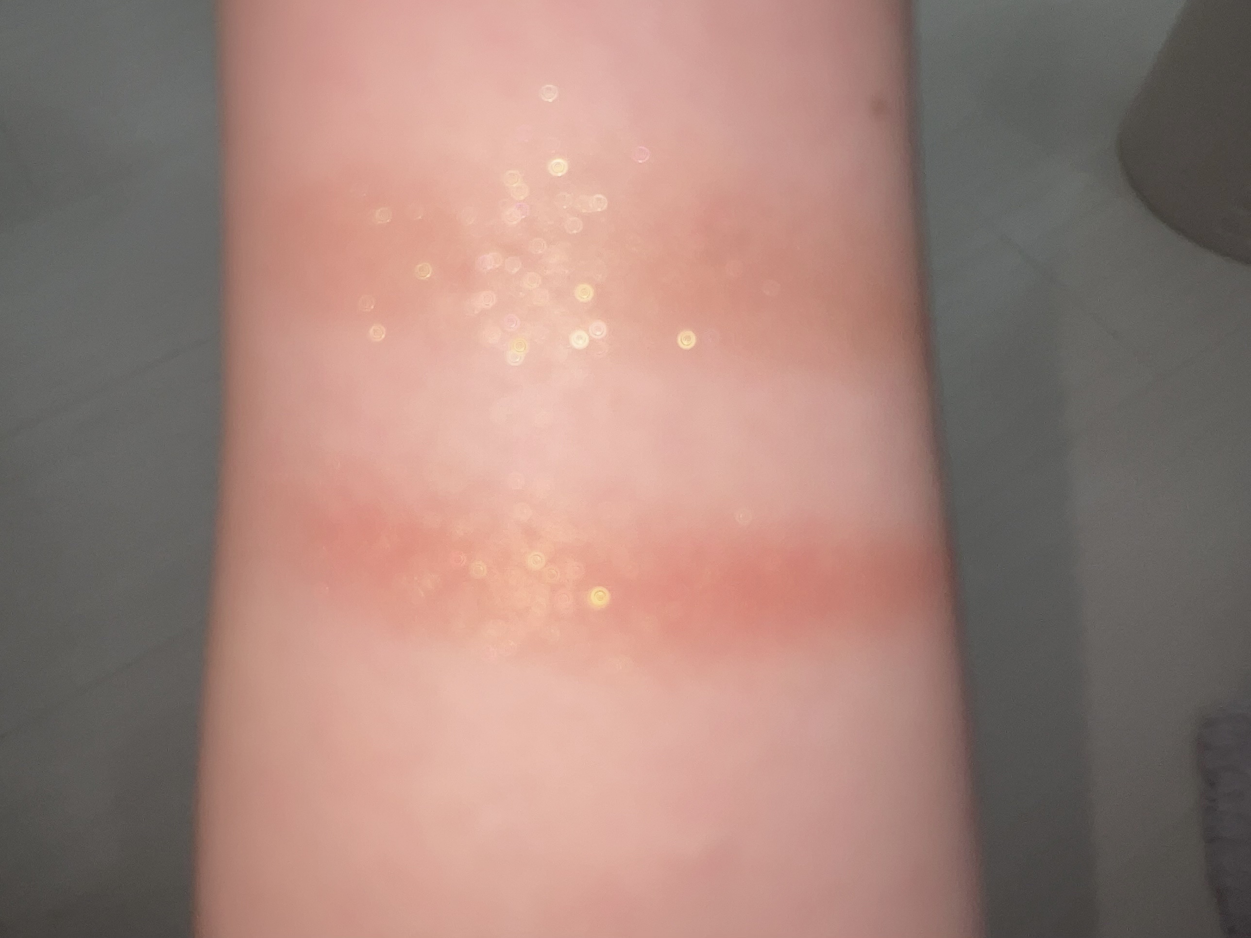 アディクション ザ アイシャドウ スパークル 016SP Carnelian/ADDICTION/単色アイシャドウを使ったクチコミ（3枚目）