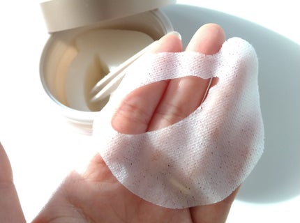 ビューティーアイズ エッセンスシート プレミアム プラス/AXXZIA/アイケア・アイクリームを使ったクチコミ(3枚目)