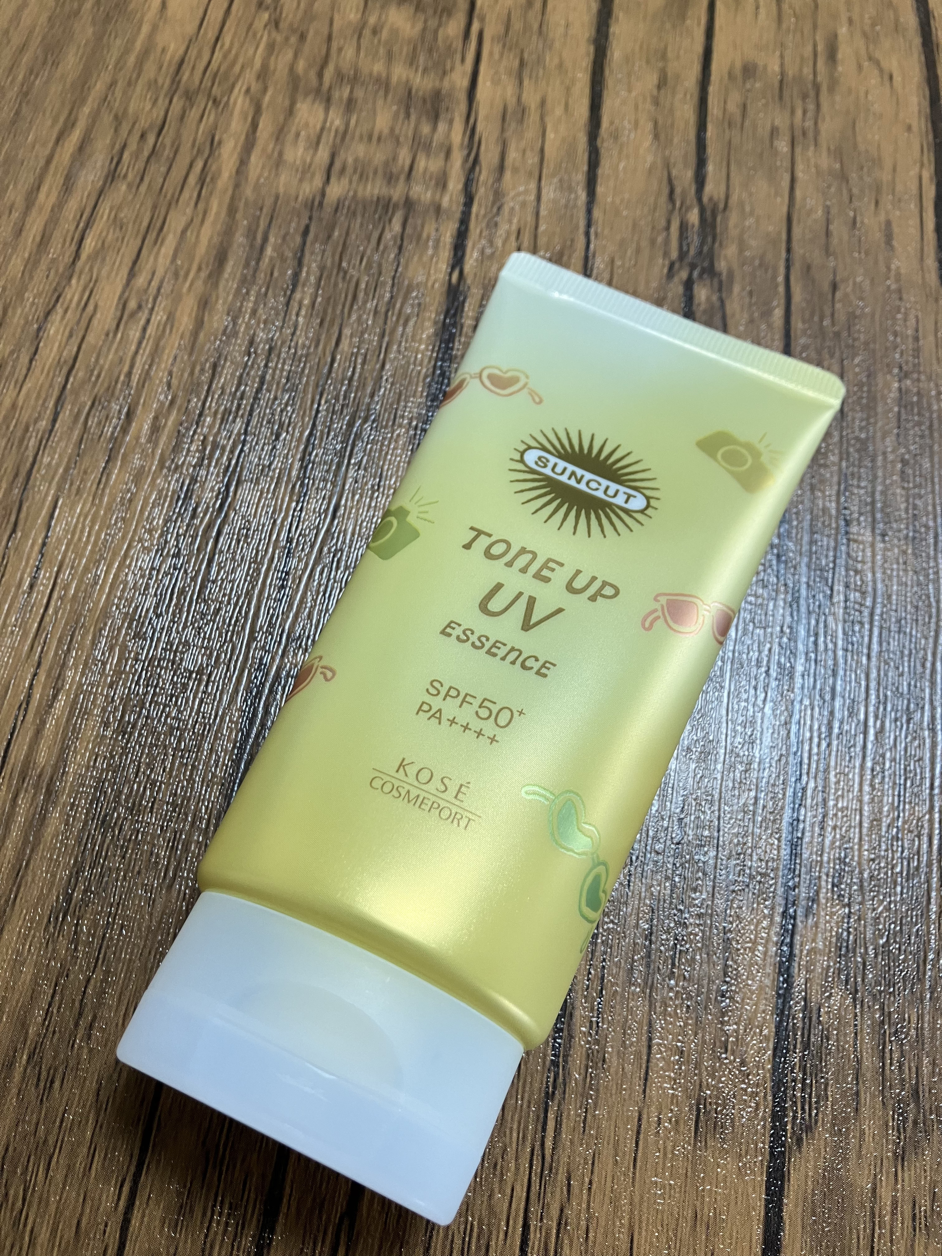 サンカットR トーンアップUV エッセンス レモンイエロー/サンカット®/日焼け止めローションを使ったクチコミ（1枚目）