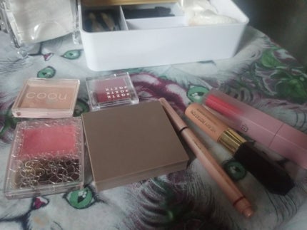 カラーリングアイブロウ/ヘビーローテーション/眉マスカラを使ったクチコミ(2枚目)