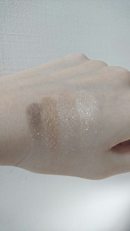 マジョルック(イルミネーター)/MAJOLICA MAJORCA/アイシャドウパレットを使ったクチコミ(3枚目)