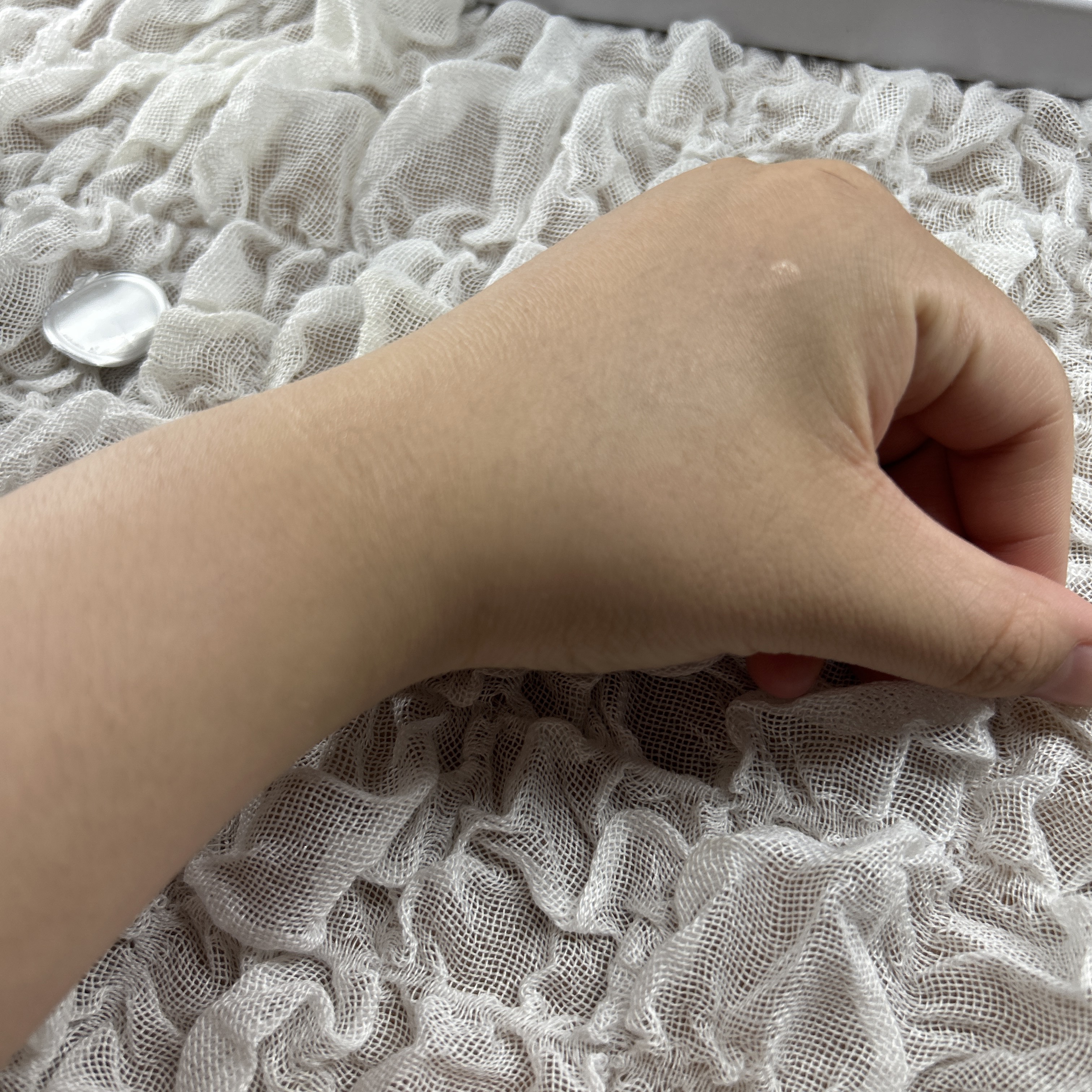 皮脂テカリ防止下地 保湿タイプ/CEZANNE/化粧下地を使ったクチコミ（2枚目）