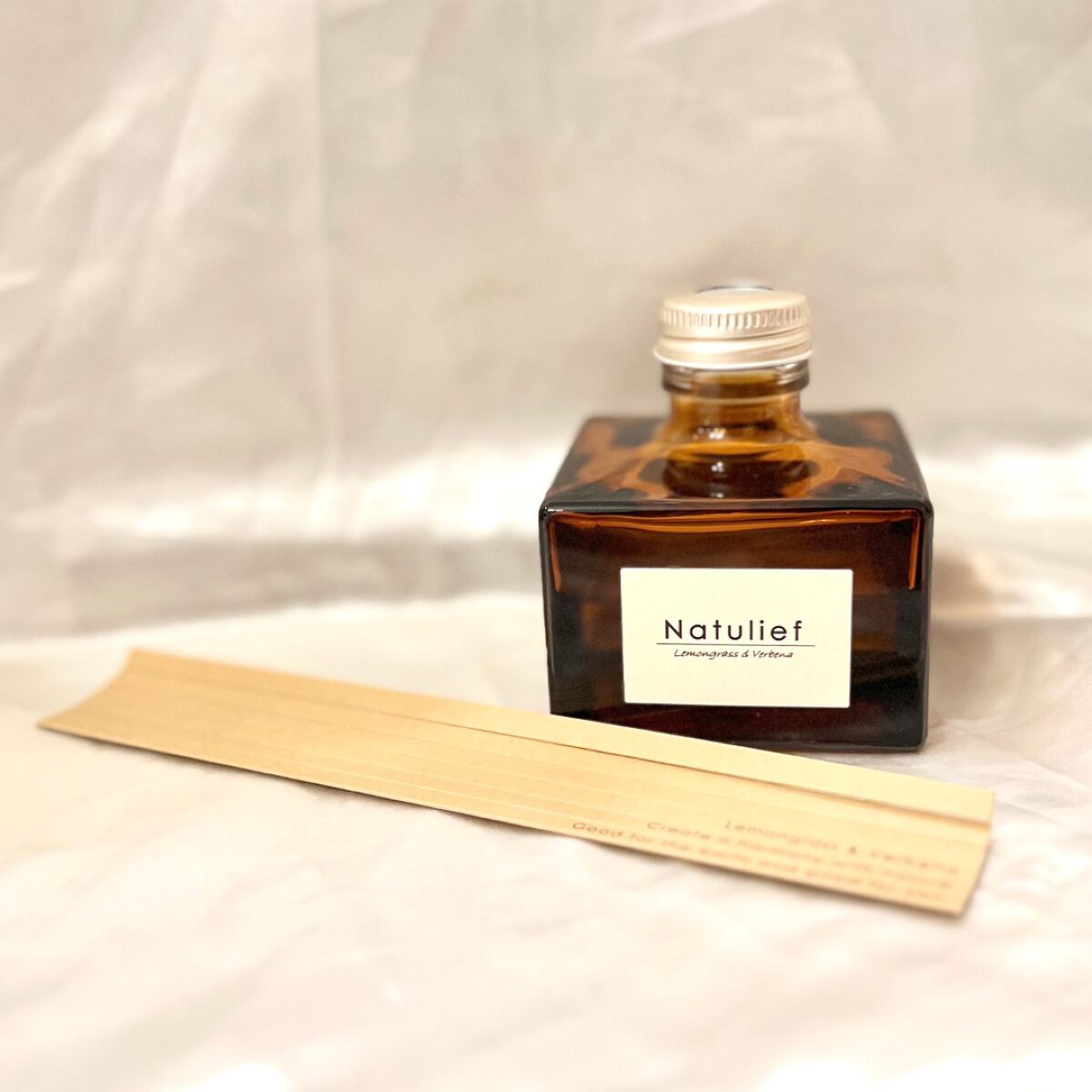 消臭力 Natulief 玄関・リビング用 リードディフューザー/消臭力/ルームフレグランスを使ったクチコミ(4枚目)