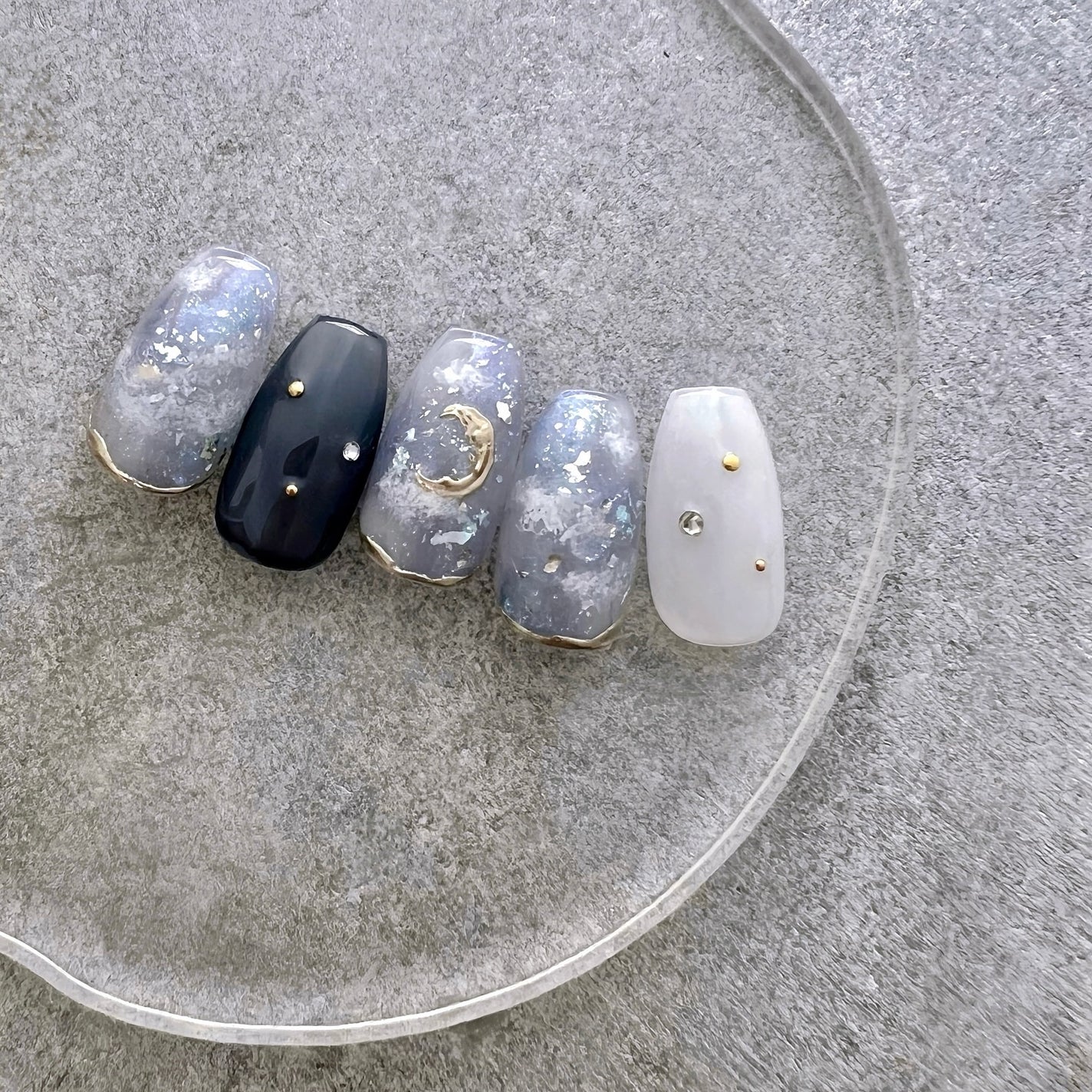 naomi on LIPS 「8月時短artは夜空🌙毎日暑いけど、夜空は涼しげ😌詳細は@..」(2枚目)