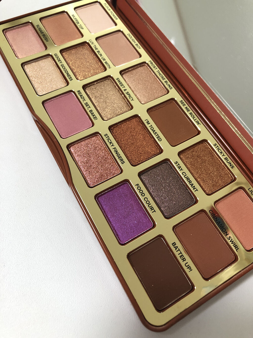 シナモン スワール アイシャドウ パレット/Too Faced/アイシャドウパレットを使ったクチコミ（2枚目）