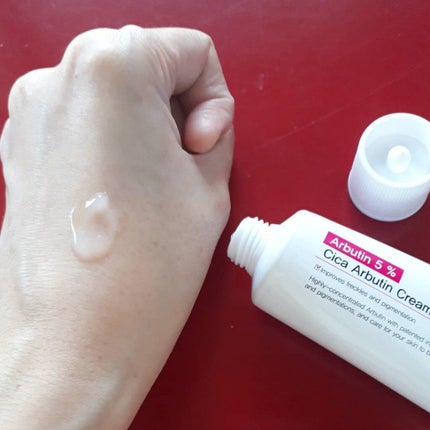 シカアルブチンクリーム/Answer19+/フェイスクリームを使ったクチコミ(3枚目)