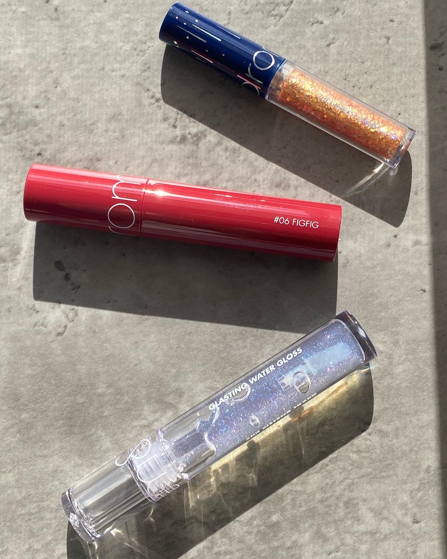 ジューシーラスティングティント/rom&nd/リップティントを使ったクチコミ（2枚目）