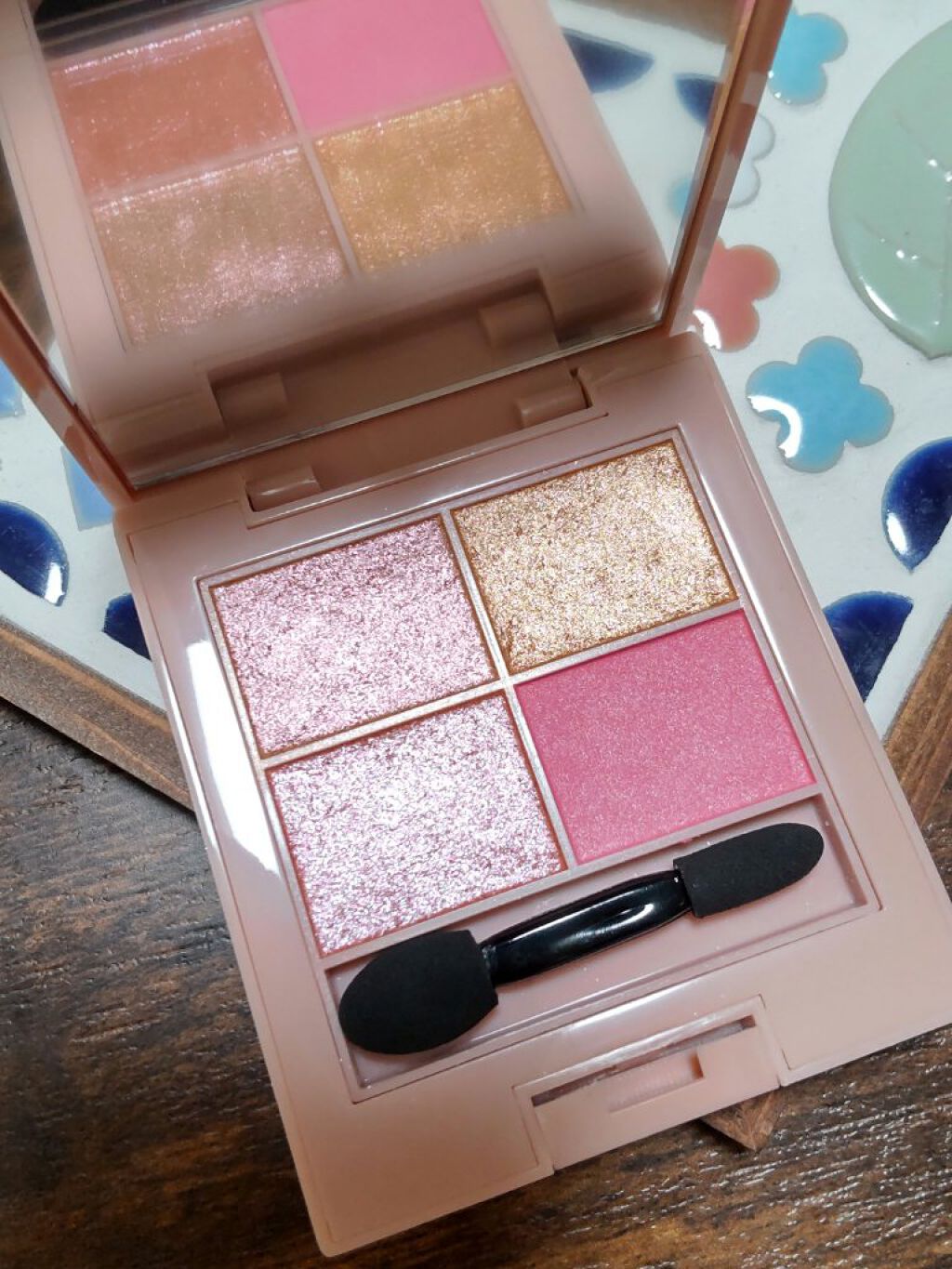 イロアソビ 4色アイパレット/iroasobi/アイシャドウパレットを使ったクチコミ（2枚目）