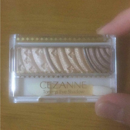 トーンアップアイシャドウ/CEZANNE/アイシャドウパレットを使ったクチコミ(1枚目)