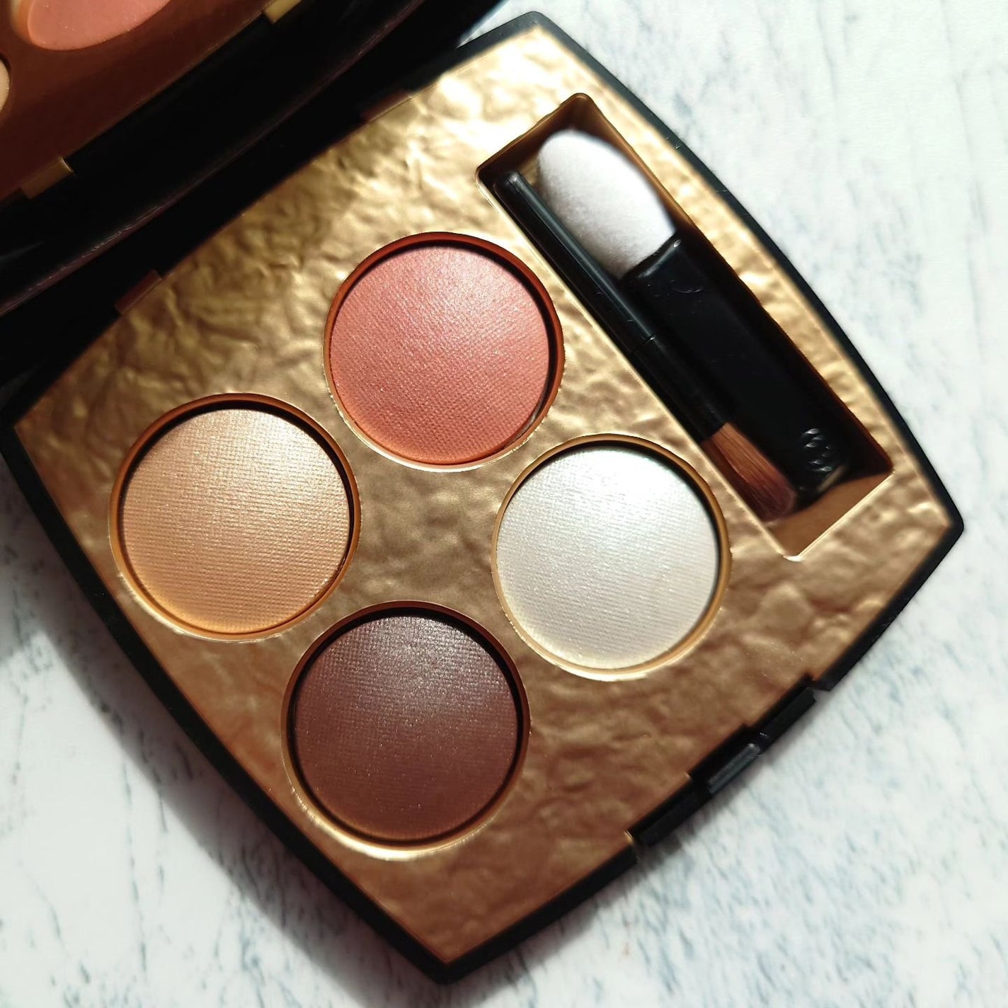 レ キャトル オンブル ビザンス /CHANEL/アイシャドウパレットを使ったクチコミ(1枚目)