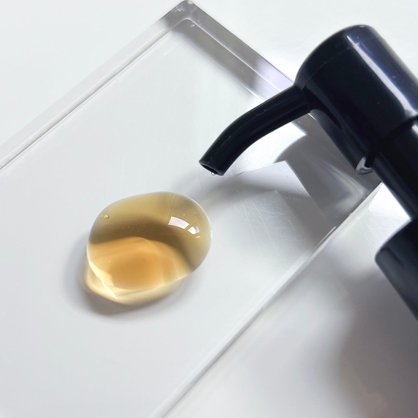 ブースターヘアセラム/Cleo's Beauté/洗い流すヘアトリートメントを使ったクチコミ(2枚目)