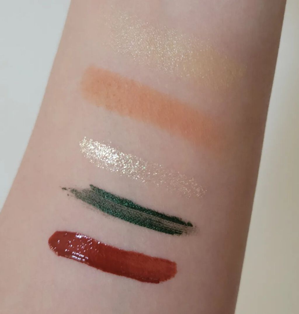 インフィニトリ― グリマーリキッド 03 ゴールドレイン/Celvoke/リキッドアイシャドウを使ったクチコミ（3枚目）