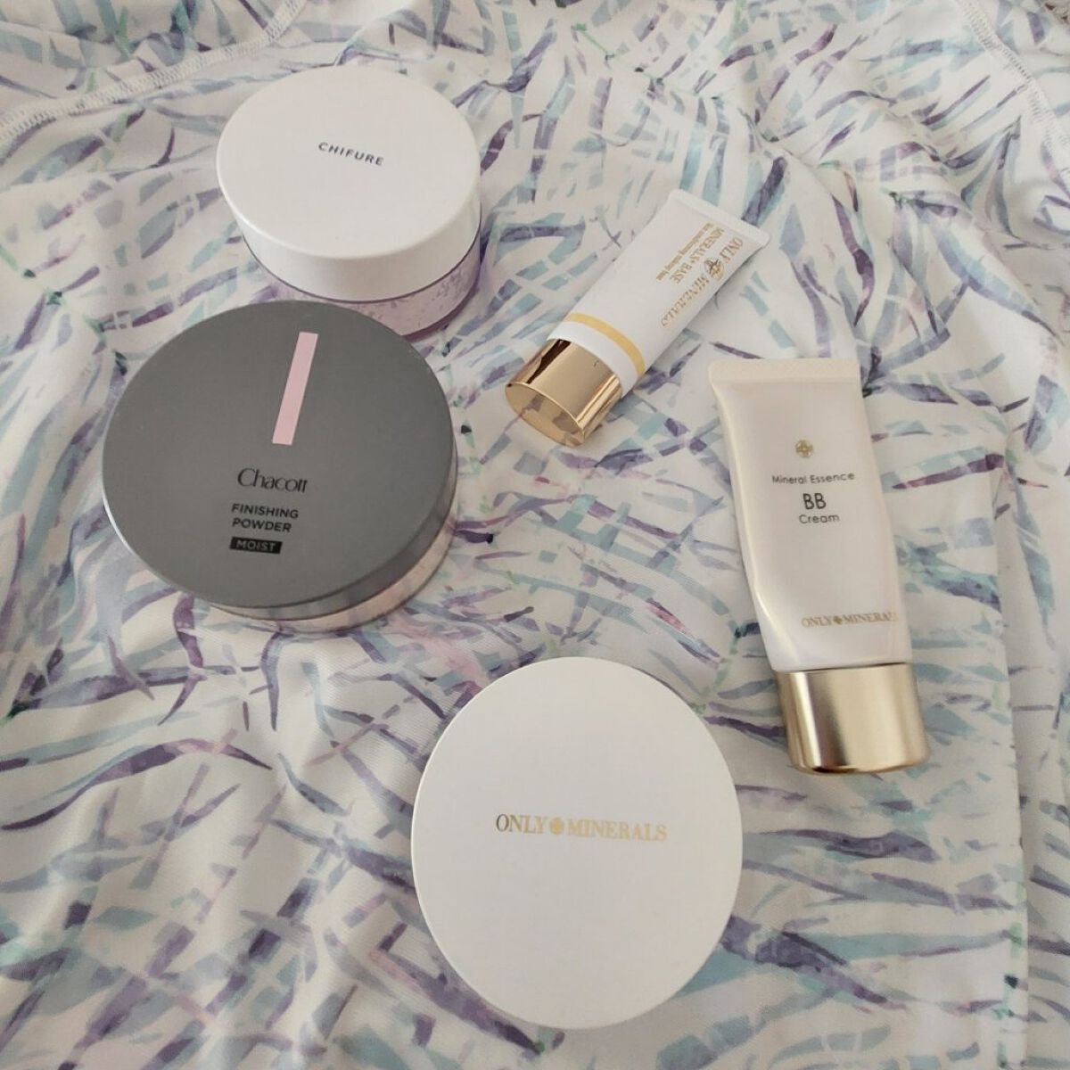 ミネラルクリアグロウフェイスパウダー/ONLY MINERALS/ルースパウダーを使ったクチコミ（1枚目）