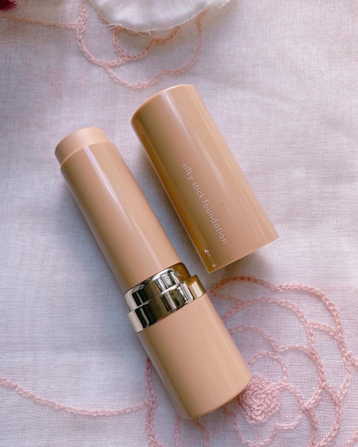 シルキースティックファンデーション/KAMIKA/その他ファンデーションを使ったクチコミ(2枚目)