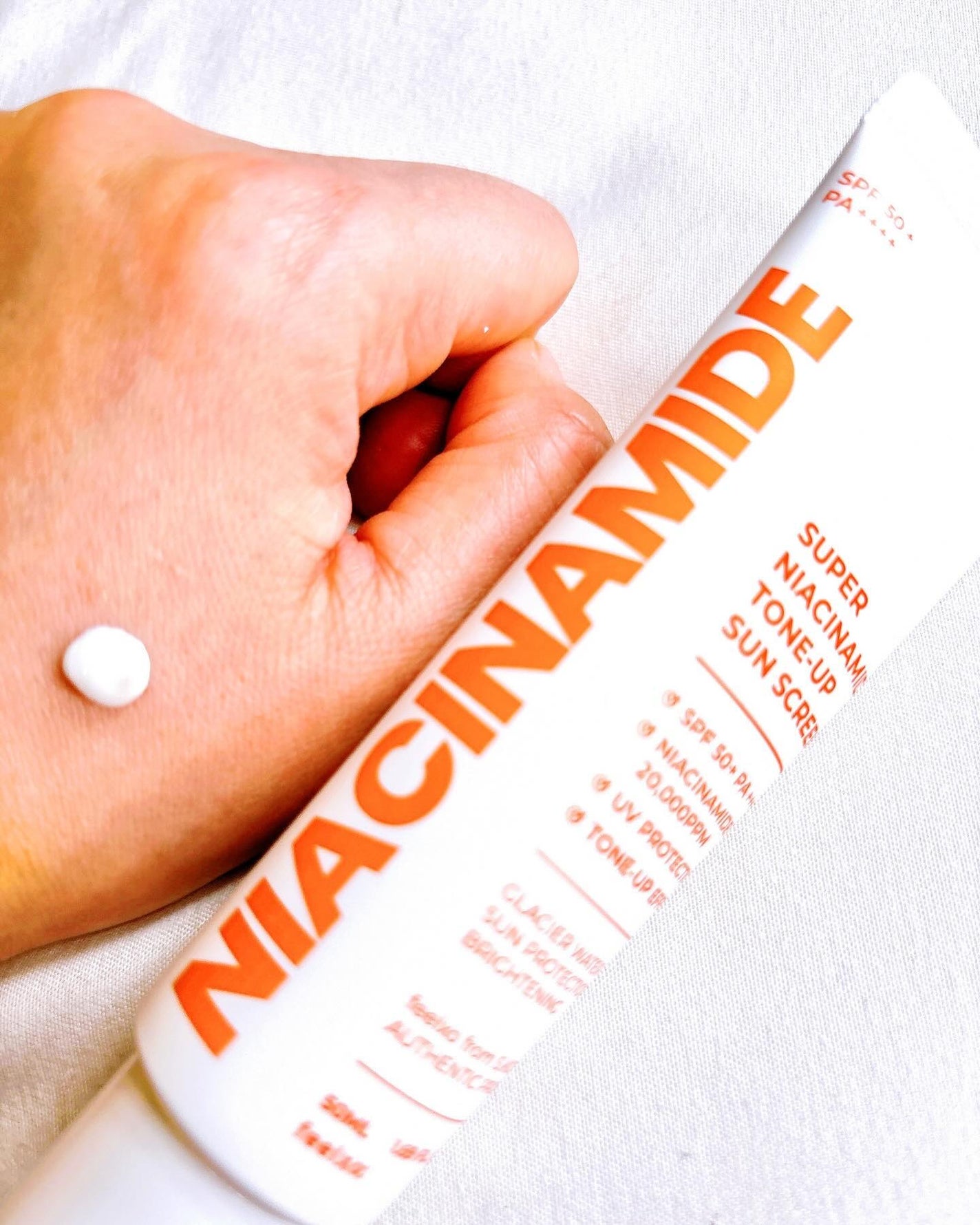 スーパー ナイアシンアミド トーンアップ サンスクリーン/feelxo/日焼け止めクリームを使ったクチコミ(2枚目)