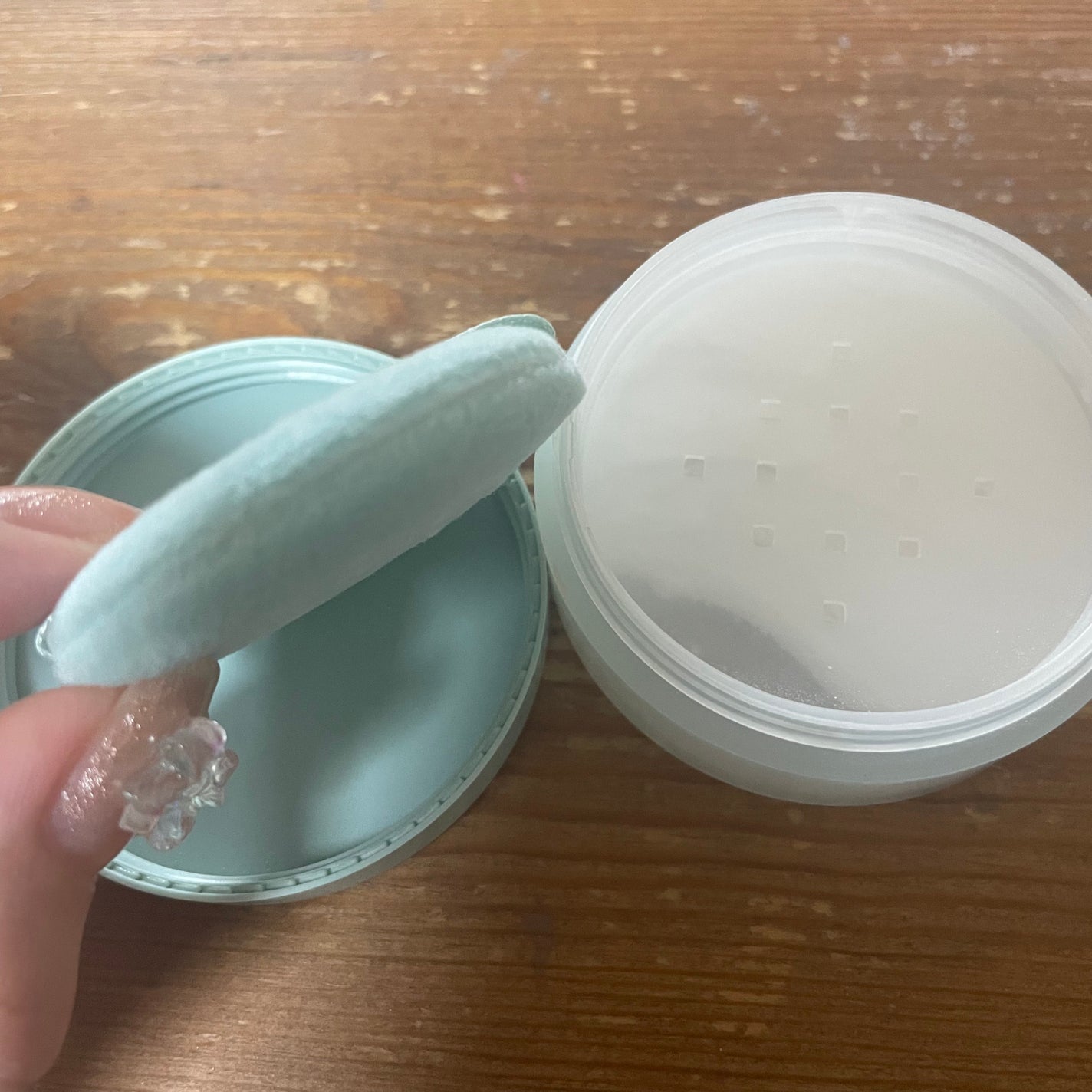 ノーセバム ミネラルパウダー N/innisfree/ルースパウダーを使ったクチコミ(2枚目)