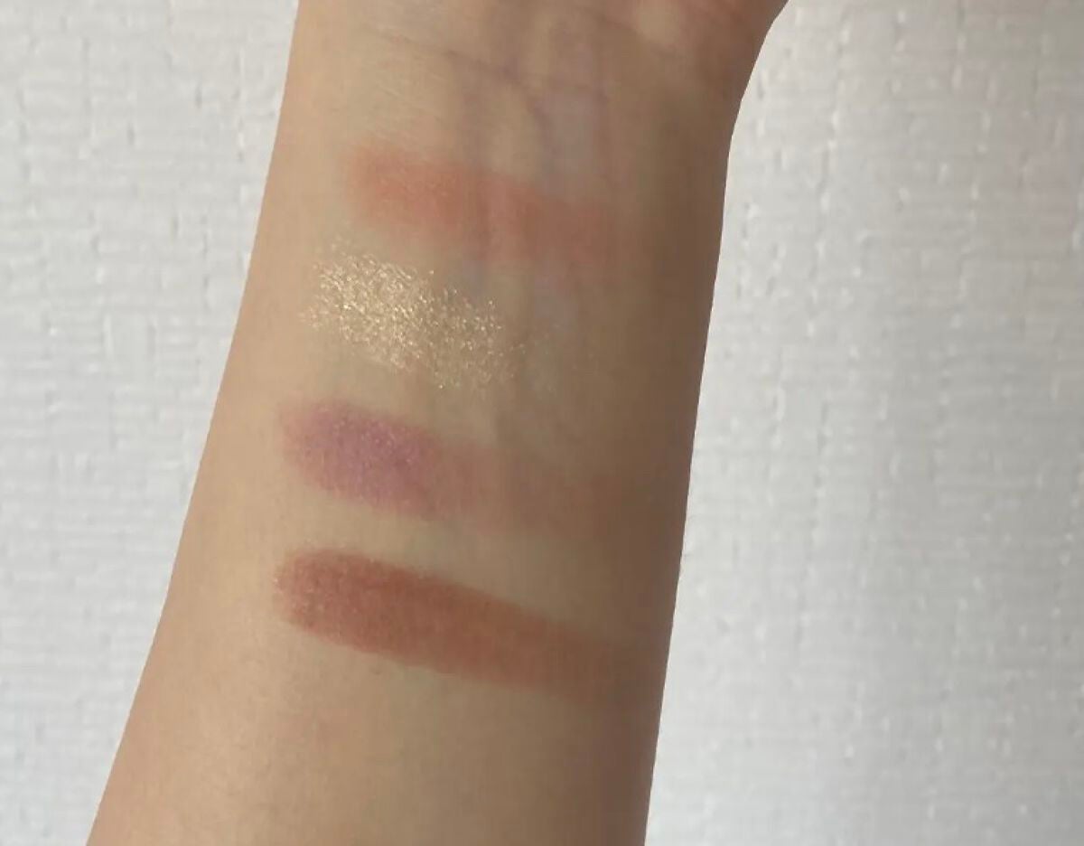 レ キャトル オンブル/CHANEL/アイシャドウパレットを使ったクチコミ(4枚目)