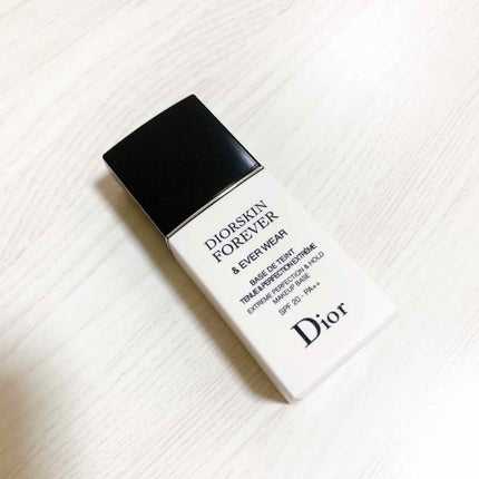 ディオールスキン フォーエヴァー&エヴァー ベース SPF20/PA++/Dior/化粧下地を使ったクチコミ(3枚目)