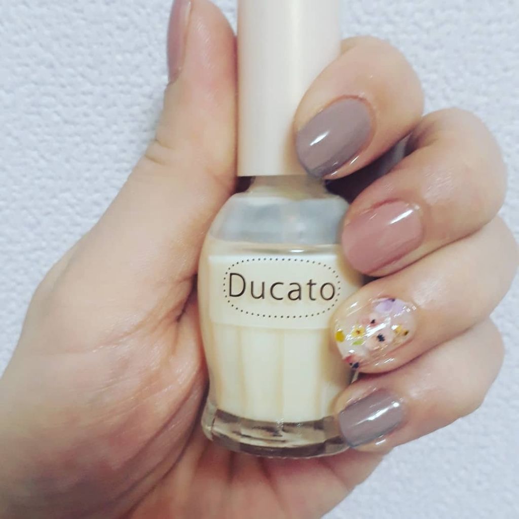 ナチュラルネイルカラーN/デュカート/マニキュアを使ったクチコミ(2枚目)