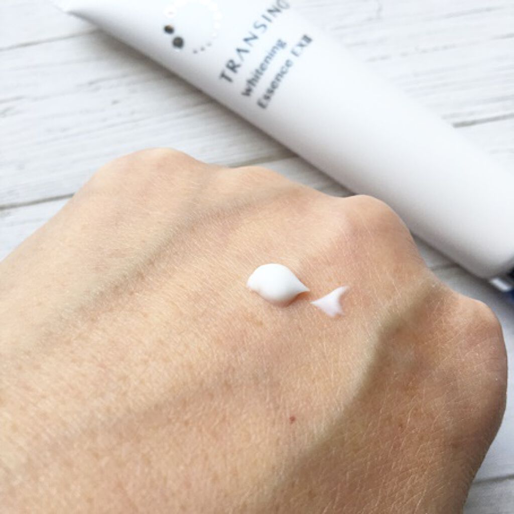 薬用ホワイトニングエッセンスEXII/トランシーノ/美容液を使ったクチコミ(3枚目)