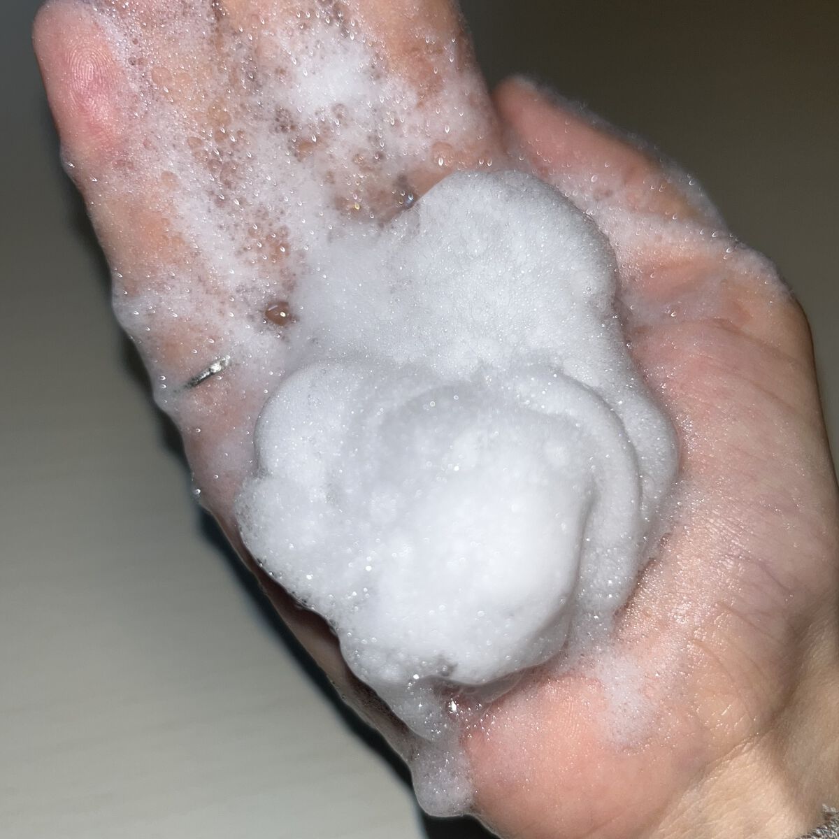 hugmナチュラルシャンプー/hugm/市販シャンプーを使ったクチコミ（3枚目）