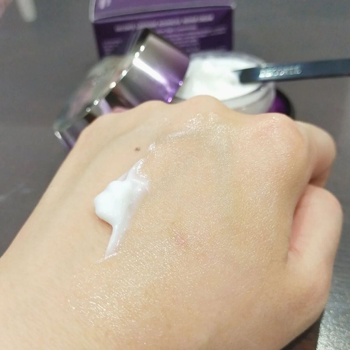 リポソーム アドバンスト リペアクリーム/DECORTÉ/フェイスクリームを使ったクチコミ(3枚目)