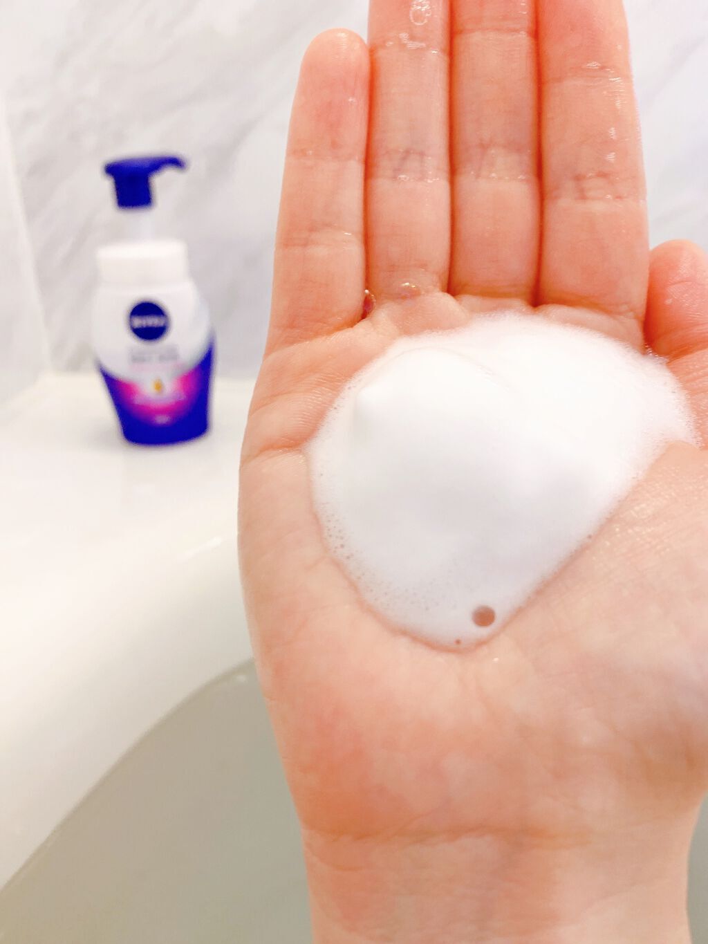 ニベア クリアビューティー弱酸性泡洗顔 もっちり美肌/ニベア/泡洗顔を使ったクチコミ（3枚目）