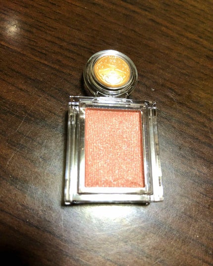 シャドーカスタマイズ/MAJOLICA MAJORCA/単色アイシャドウを使ったクチコミ(1枚目)