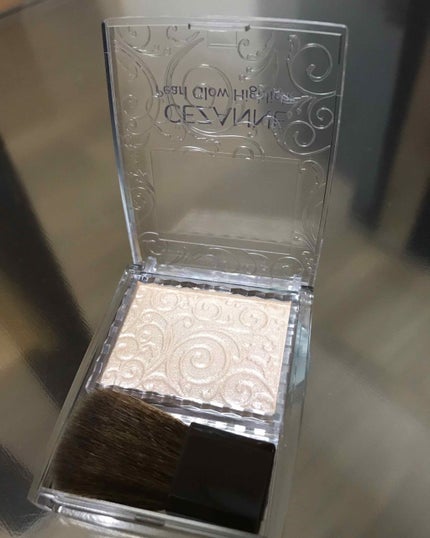 パールグロウハイライト/CEZANNE/パウダーハイライトを使ったクチコミ(1枚目)