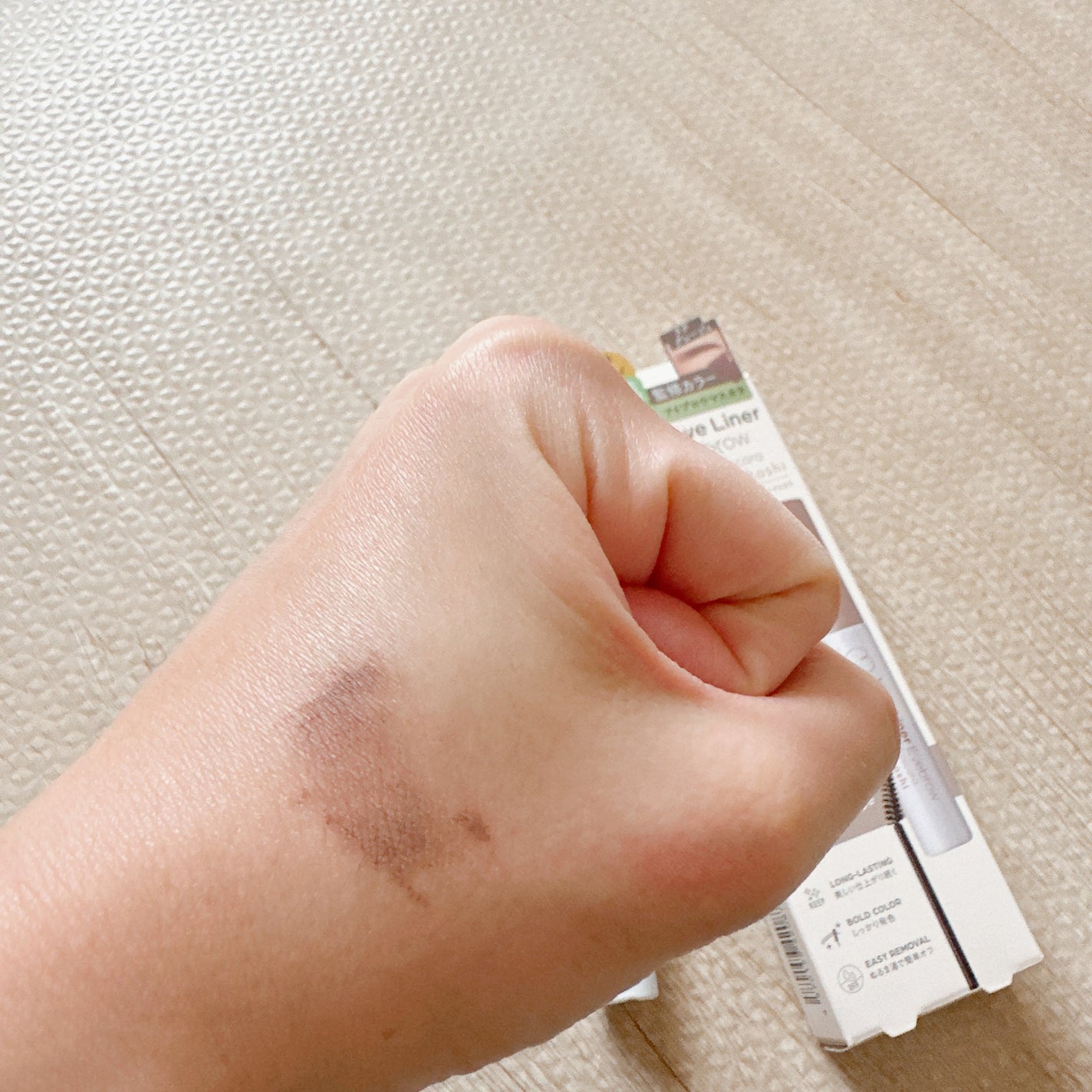 ラブ・ライナー シグネチャーフィットマスカラ MMC2<アイブロウ>/ラブ・ライナー/眉マスカラを使ったクチコミ(4枚目)