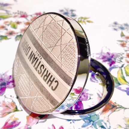 ディオールスキン フォーエヴァー クッション ケース(数量限定品)/Dior/その他化粧小物を使ったクチコミ(4枚目)