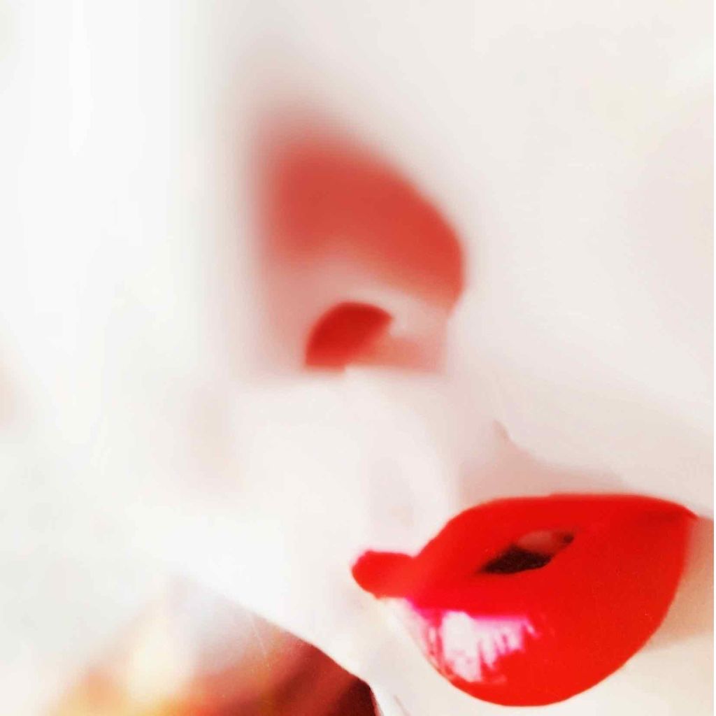 BT21 × VT Cosmetic glow  lip lacquer/VT/リップグロスを使ったクチコミ（2枚目）