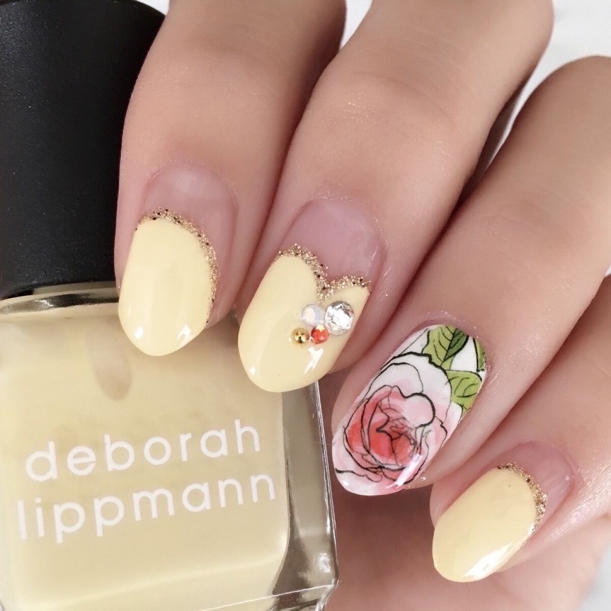 ネイルポリッシュ BUILD ME UP BUTTERCUP（ビルド　ミー　アップ　バターカップ）/Deborah Lippmann(デボラリップマン)/マニキュアを使ったクチコミ（1枚目）