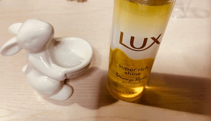 スーパーリッチシャイン ダメージリペア とろとろ補修ヘアオイル/LUX/ヘアオイルを使ったクチコミ(6枚目)