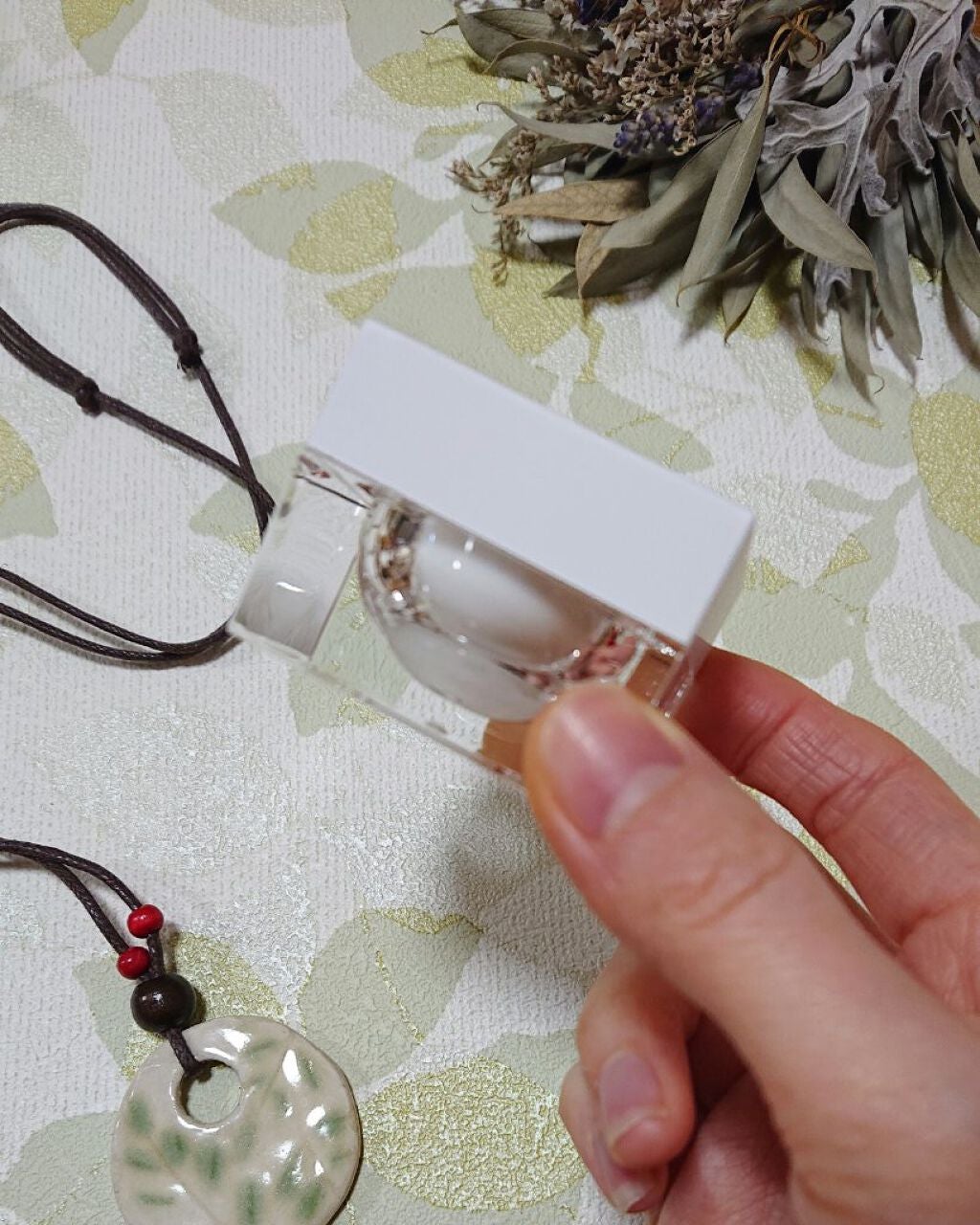 エッセンスハーブバームクリーム/MiMC/フェイスバームを使ったクチコミ(3枚目)