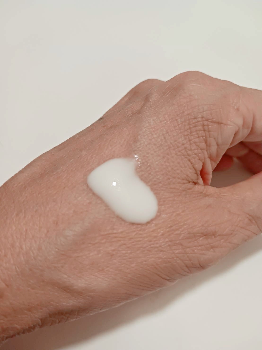 ニベアUV ディープ プロテクト&ケア ジェル/ニベア/日焼け止めジェルを使ったクチコミ(4枚目)