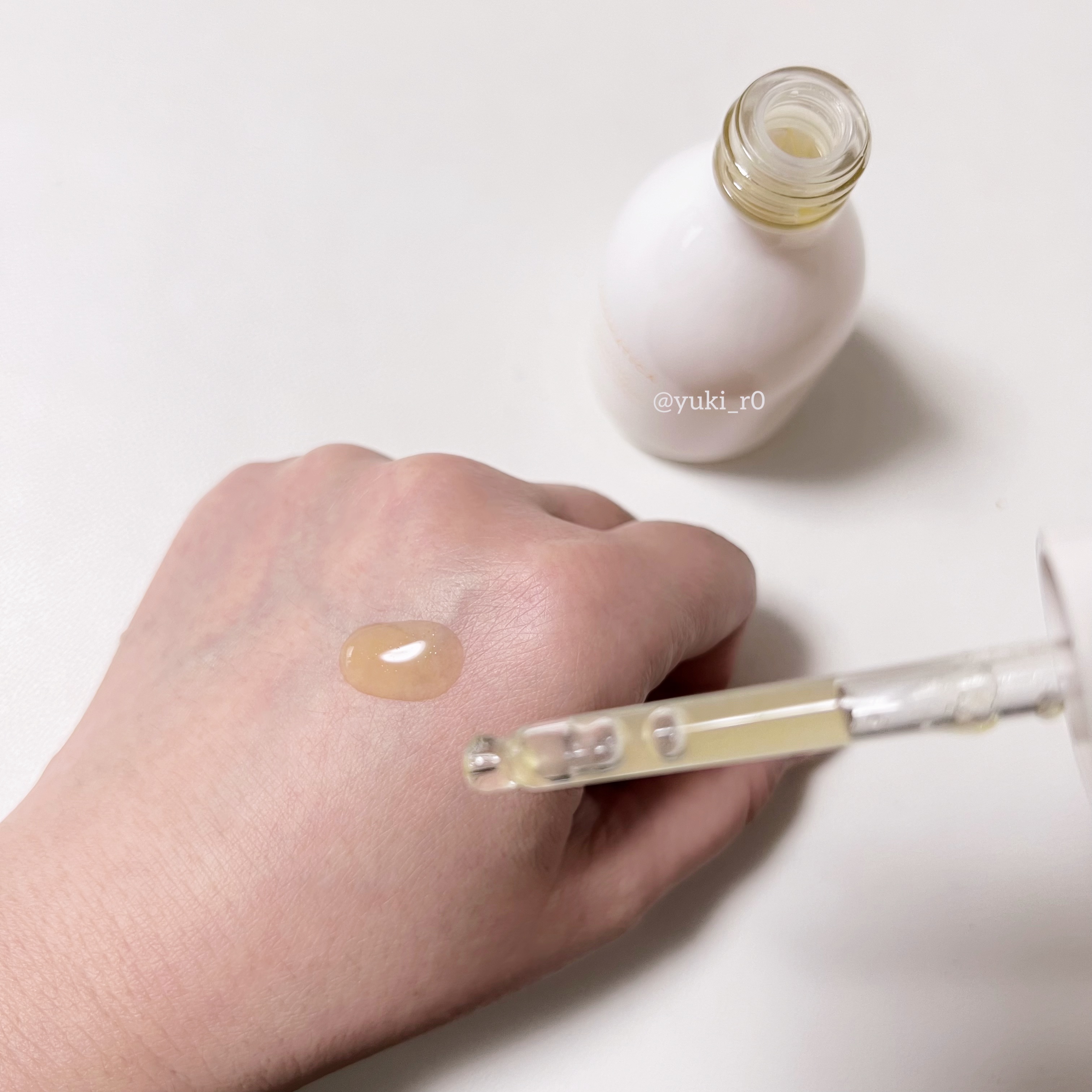 グロービタCトーニングセラム/AROMATICA/美容液を使ったクチコミ（2枚目）