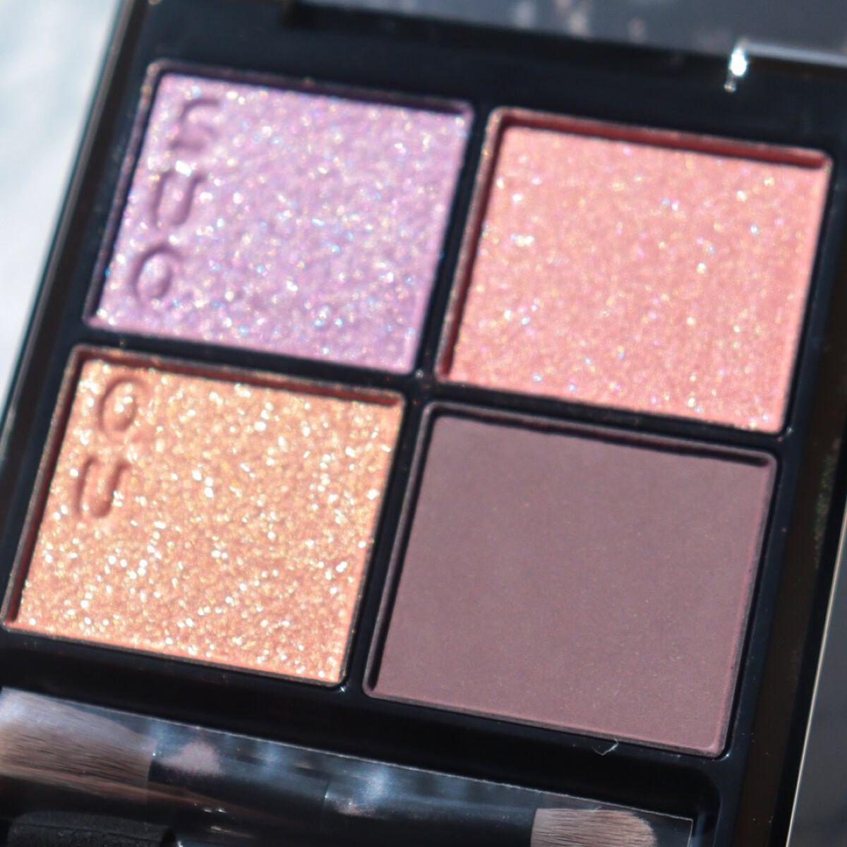 シグニチャー カラー アイズ/SUQQU/アイシャドウパレットを使ったクチコミ（2枚目）